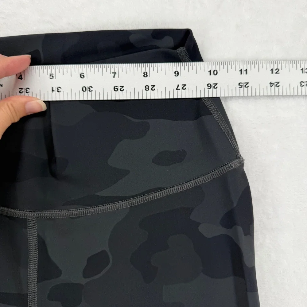 Alo Yoga High Waist Camo Leggings Black XS‎ Made in Portugal